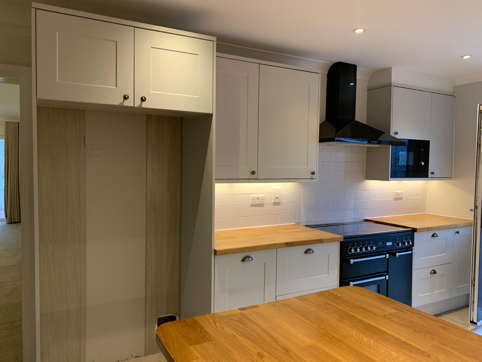 Detailed kitchen cleaning